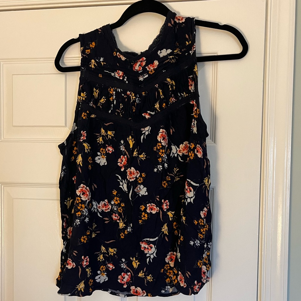 Hinge Top (xl)
